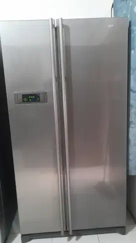 Dijual kulkas 2pintu samsung normal