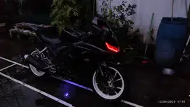 FOR SALE YAMAHA R15 v3