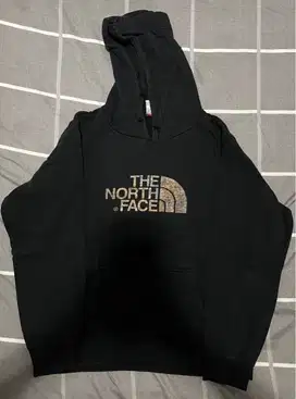 The North Face Long Sleeve Hooded Black