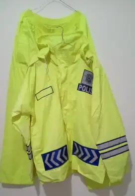 JAS HUJAN POLISI BAHAN TEBAL SUDAH BERFURING
