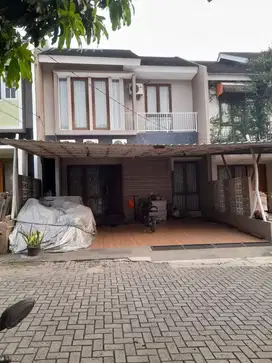 DI JUAL RUMAH DEMI FURNISHED SARUA INDAH CIPUTAT