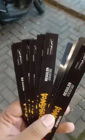Cari kerja bersih2 rumah/warnen pembantu harian