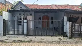 DIJUAL RUMAH KOMPLEK