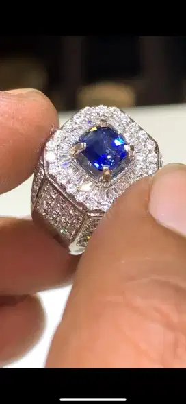 Natural blue Sapphire srilanka