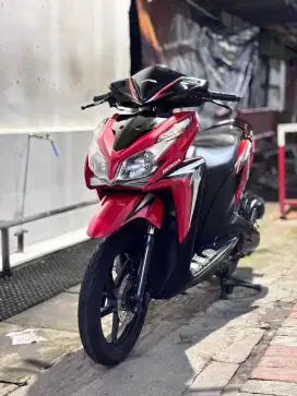 HONDA VARIO KZR 2012 RED