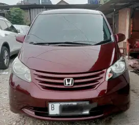 Honda freed type SD
