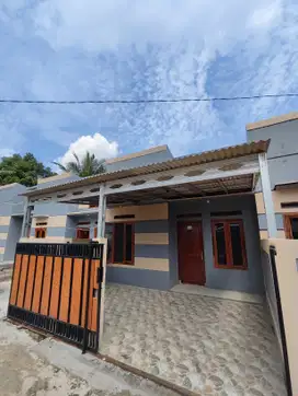 Harga 100jt an Dekat Stasiun Free Canopy Dan Pagar