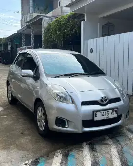 Toyota YARIS J 2012 Automatic