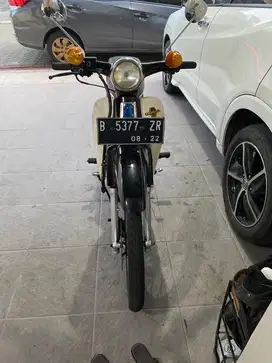 Honda C70/ legenda 2