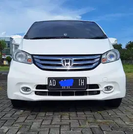 FREED 2015 AUDIO STIR TIPE PSD PUTIH KM 100RBAN PLAT AD SOLO SURAKARTA