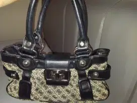 TAS GUESS VINTAGE