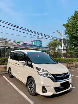 NISSAN SERENA 2019 LOW KM  ONLY 248.9jt CASH