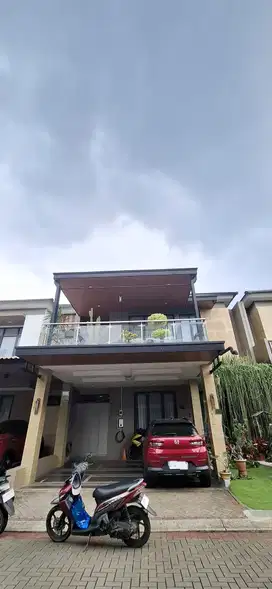 Di Jual Rumah Cantik di Kota Wisata Cibubur
