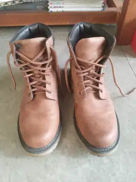 Sepatu boot H&M size 40