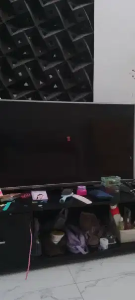 TV LG 43 Inch. Minus LCD