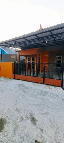 RUMAH FUL RENOVASI JUAL MURAH DEKAT JL RAYABKALIMULYA CILODONG DEPOK