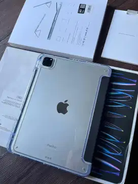 iPad Pro M2 128GB Fullset