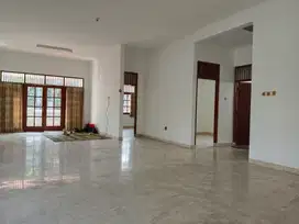 Rumah kalitan 338Mt, 5Kt, 2Km, dekat jalan Slamet Riyadi, Laweyan, Sol