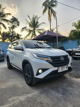 Daihatsu Terios X 1.5 2019 MT