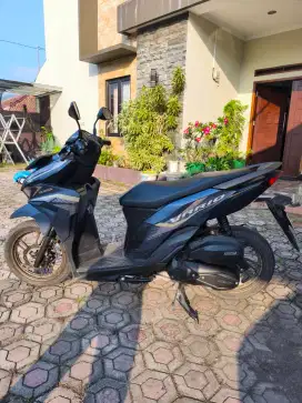 Vario 125 keyless tahun 2022 mulus
