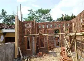 Tukang bangunan borongan