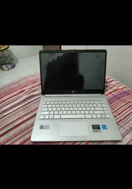 Laptop HP 14Sdq2614tu jarang dipakai