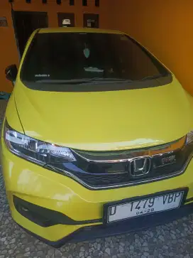 Honda jazz at rs