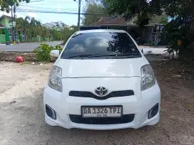 TOYOTA NEW YARIS E AT (MATIC)