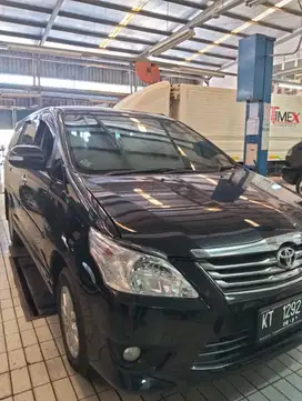 Toyota Kijang Innova 2012