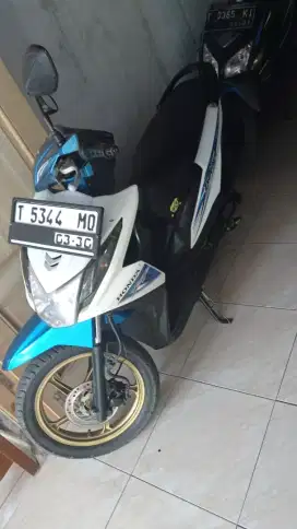Beat 2015 stater halus pajak on
