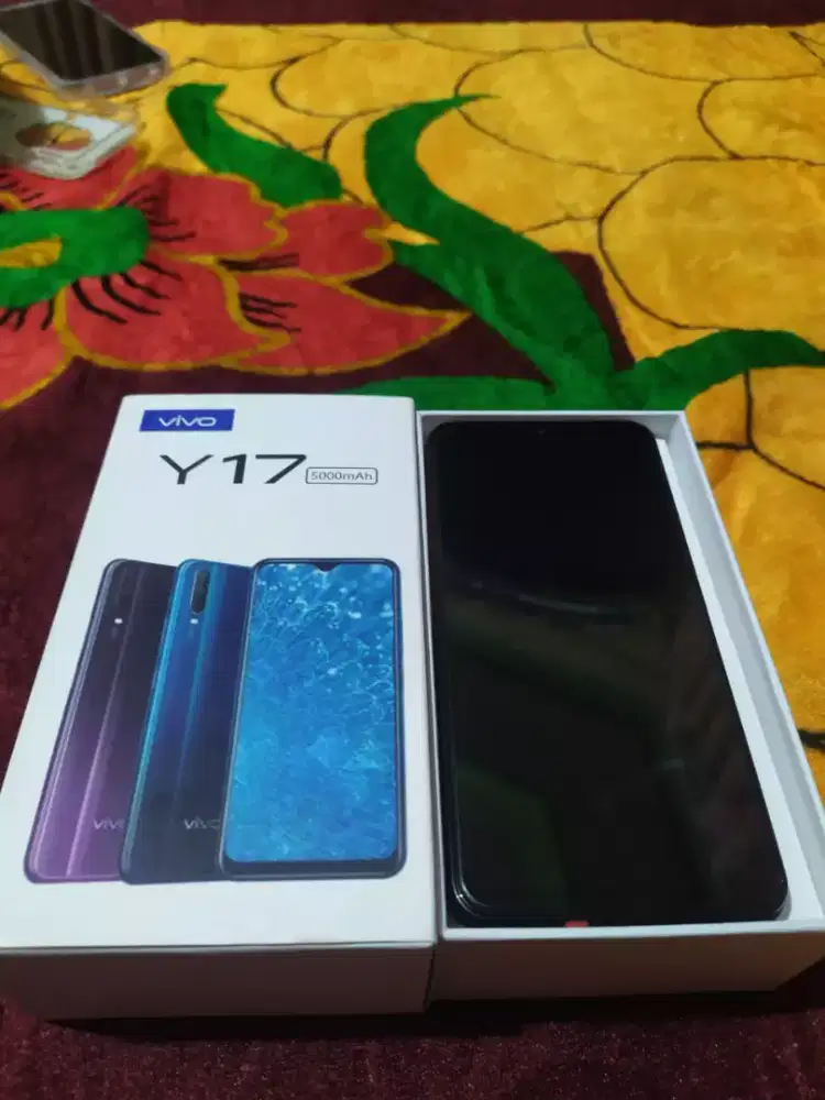 Handphone Vivo Y 17