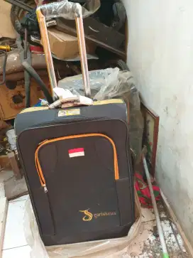 Tas Koper Traveling