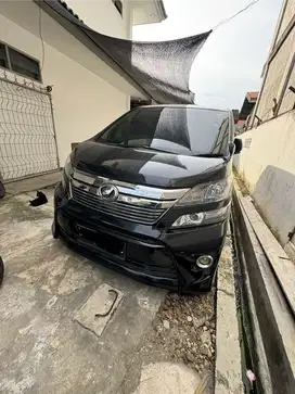 Vellfire ZG 2014