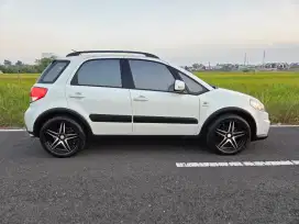 Suzuki X Over SX4 Matic tipe RC 1