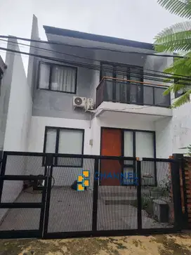 Jual Rumah siap huni Kencana Loka BSD Tangsel, An