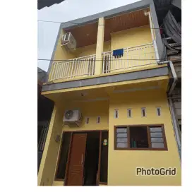 Dijual Rumah 2 lantai