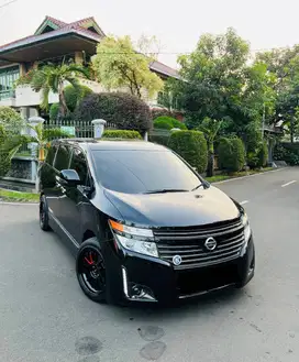 Nissan Elgrand HWS E52 Double Sunroof Tgn1, Type Tertinggi