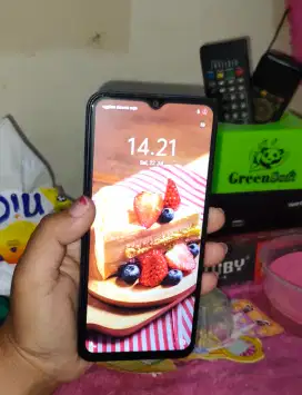 Vivo y22 ram 4+4/64 ori nomines!.