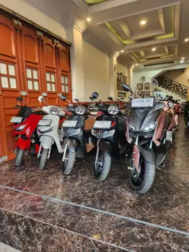 DP MURAH XMAX 250 ABS CASH KREDIT ,PROSES DI BANTU ACC,KTP DAERAH BISA