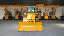 Wheel Loader China Tangguh Sparepart Mudah Kapasitas 1 - 3 Kubik Ready