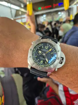 Jam pria matic branded