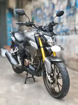 Dp 1jt cicil 600rban Honda Cb 150R  cb150r cb150 r cbr
