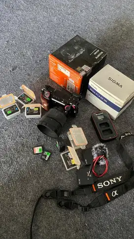 jual kamera sony a6400 & lensa sigma 30mm