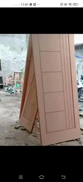 Pintu minimalis Nya ready dari kayu bekas Meranti oven berkualitas