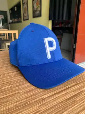 Topi Puma blue like new