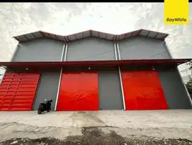 Disewakan Gudang 3 lantai di Jl Dr Ir H Soekarno Surabaya
