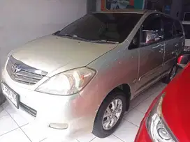 Innova g 2010 matic