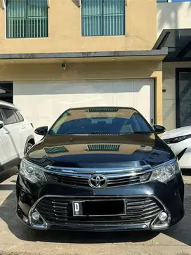 Toyota Camry V 2016 Hitam