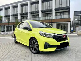 (KM 11 RIBU) Honda Brio RS CVT Facelift Kuning 2023 LIKE NEW