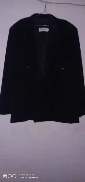 Dijual jas Hitam Laki XL